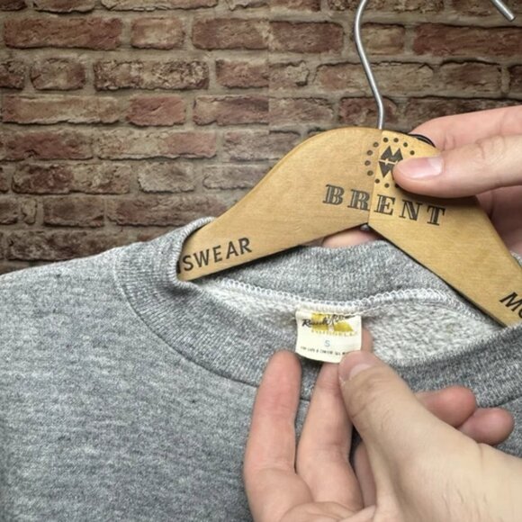 Vintage 1970s Washington High school Gold Russell Tag Sweatshirt - Picture 2 of 3